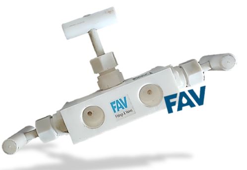 PTFE Manifold Valve Three way